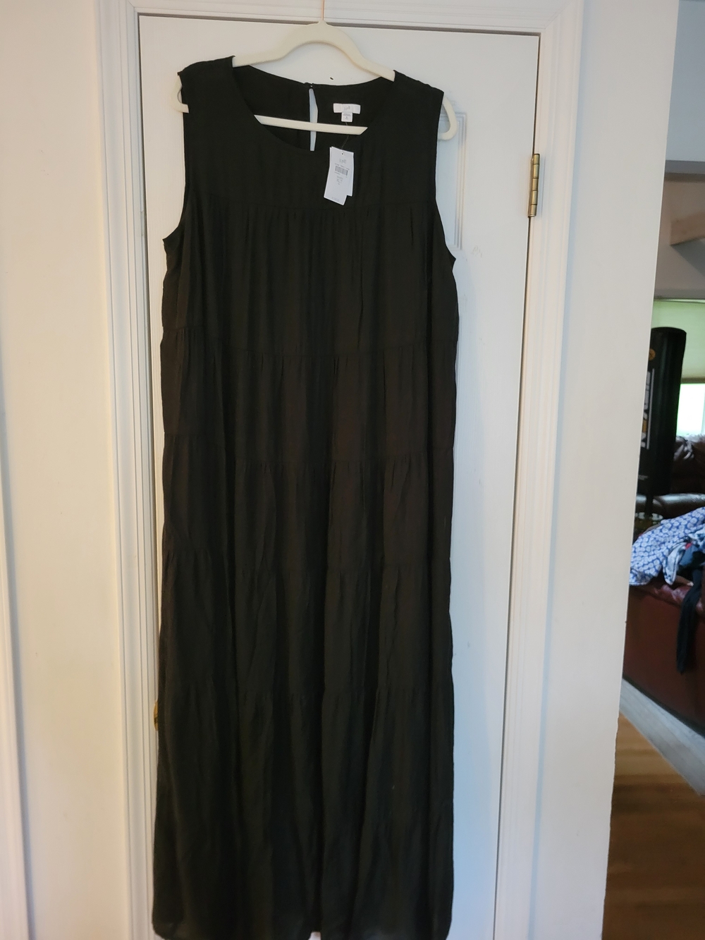 J. Jill Black Sleeveless Tiered Maxi Dress